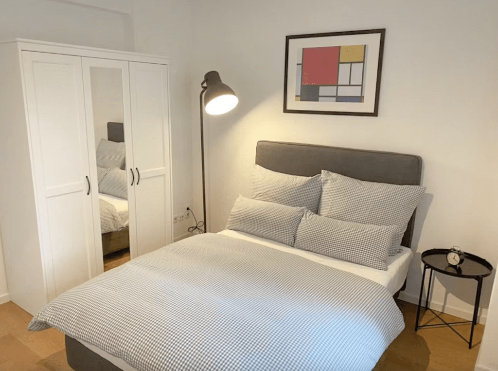 Rent 2 rooms apartment Frankfurt am Main | Entire place | Frankfurt am Main | 2 BR apartment in central fancy Frankfurt Westend | Hominext