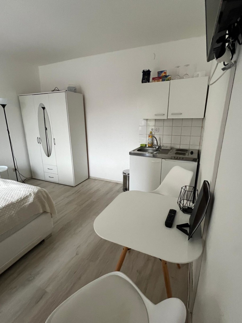 Miete 1 Zimmer Wohnung Dortmund | Ganze Wohnung | Dortmund | Mini-Apartment mit aussenliegendem Bad | Hominext