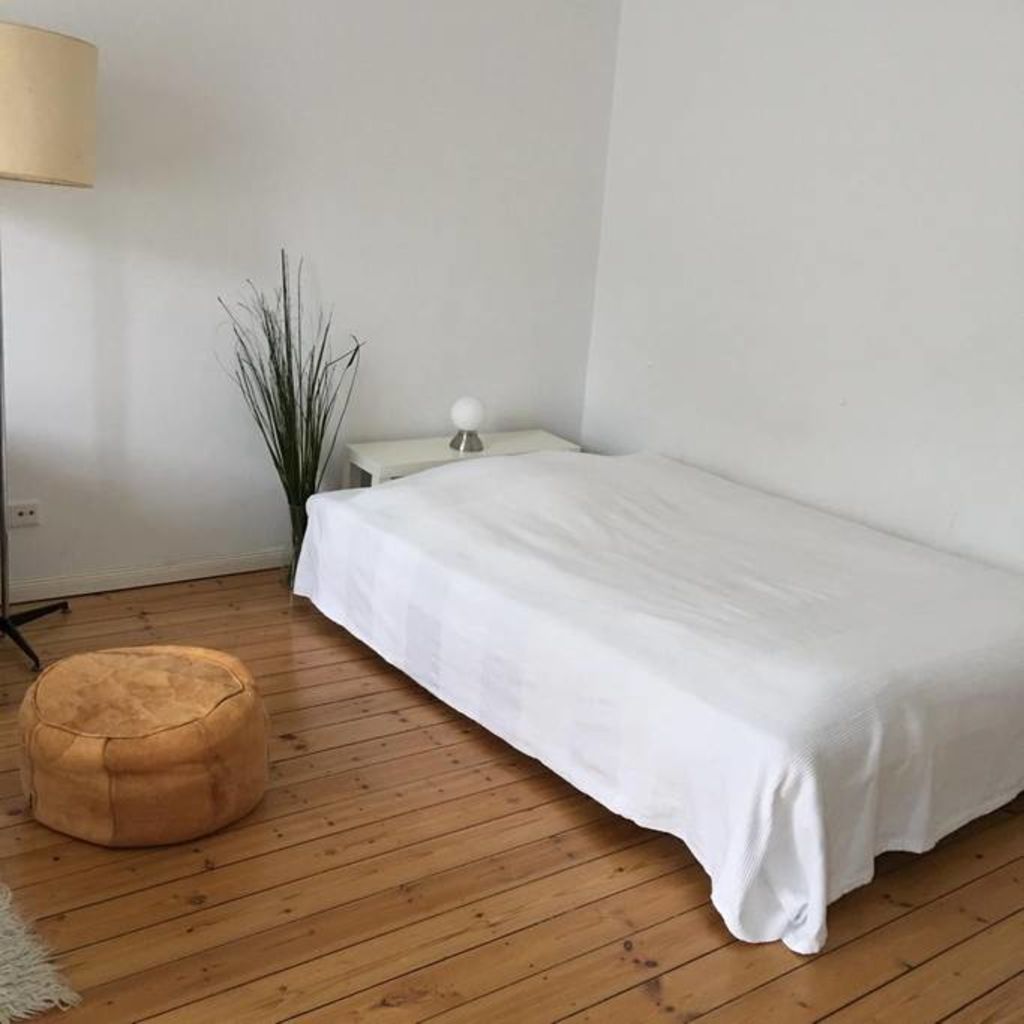 Rent 2 rooms apartment Hamburg | Entire place | Hamburg | Herrliche 2-Zi Wohnung - Top Lage mit grossem Balkon - City & Alsternähe | Hominext