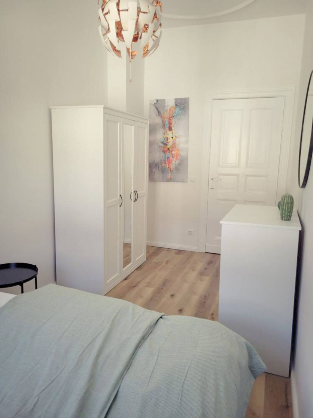 Rent 3 rooms apartment Berlin | Entire place | Berlin | 3 bedroom apartment in Berlin Kreuzberg | Hominext