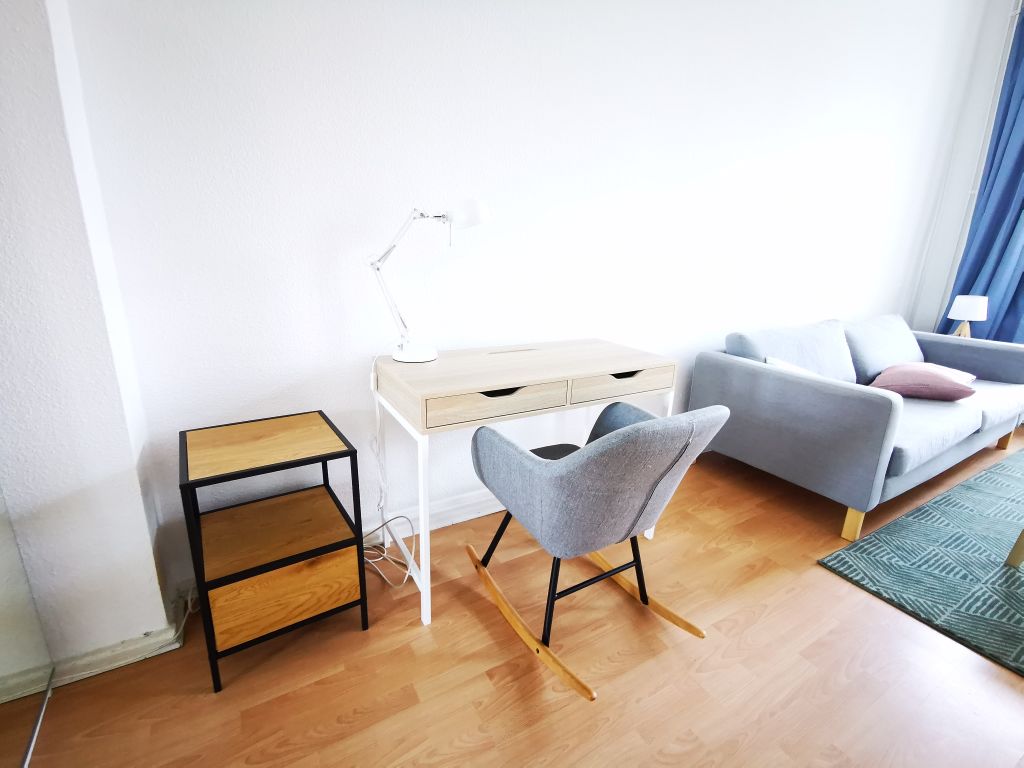 Rent 2 rooms apartment Berlin | Entire place | Berlin | Hausburg 2.OG li Balkon | Hominext