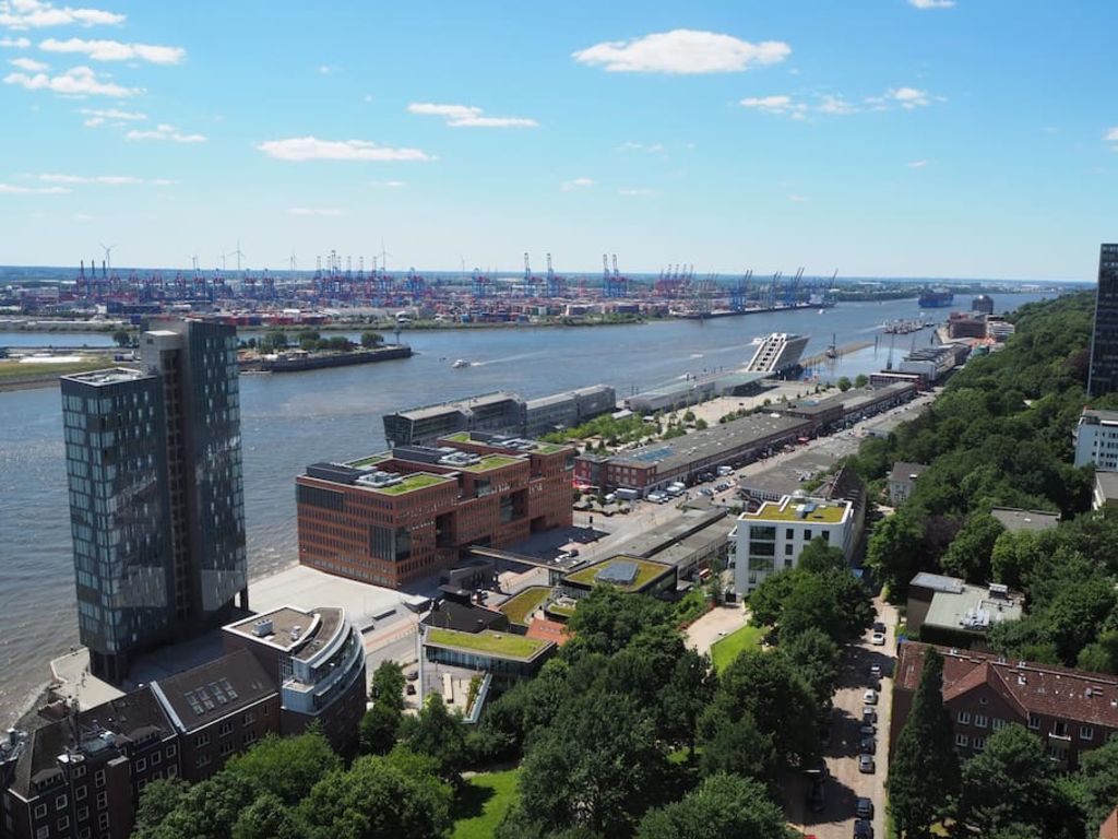 Miete 1 Zimmer Wohnung Hamburg | Ganze Wohnung | Hamburg | Super Aussicht - direkt beim Fischmarkt und mit Balkon | Hominext