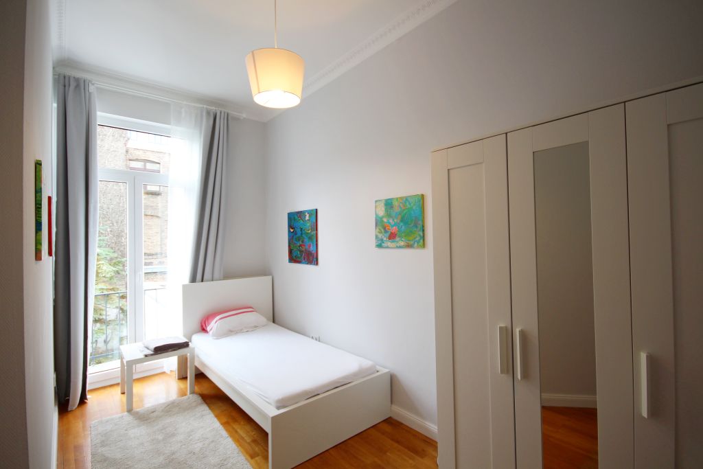 Rent 2 rooms apartment Frankfurt am Main | Entire place | Frankfurt am Main | Renoviertes Apartment im Gallusviertel | Hominext