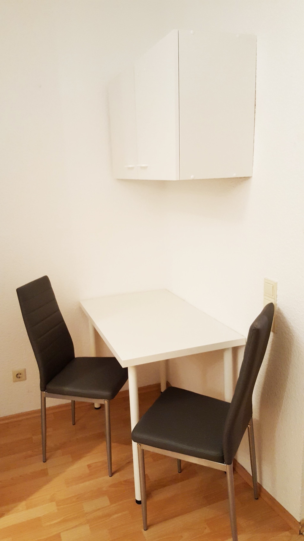 Miete 1 Zimmer Wohnung Wuppertal | Ganze Wohnung | Wuppertal | Apartment am Nützenberg | Hominext