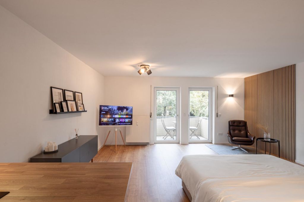 Miete 1 Zimmer Wohnung Dresden | Ganze Wohnung | Dresden | Studio Apartment, modern, hochwertig, mit Balkon, Parkplatz zentral und ruhig in Dresden | Hominext