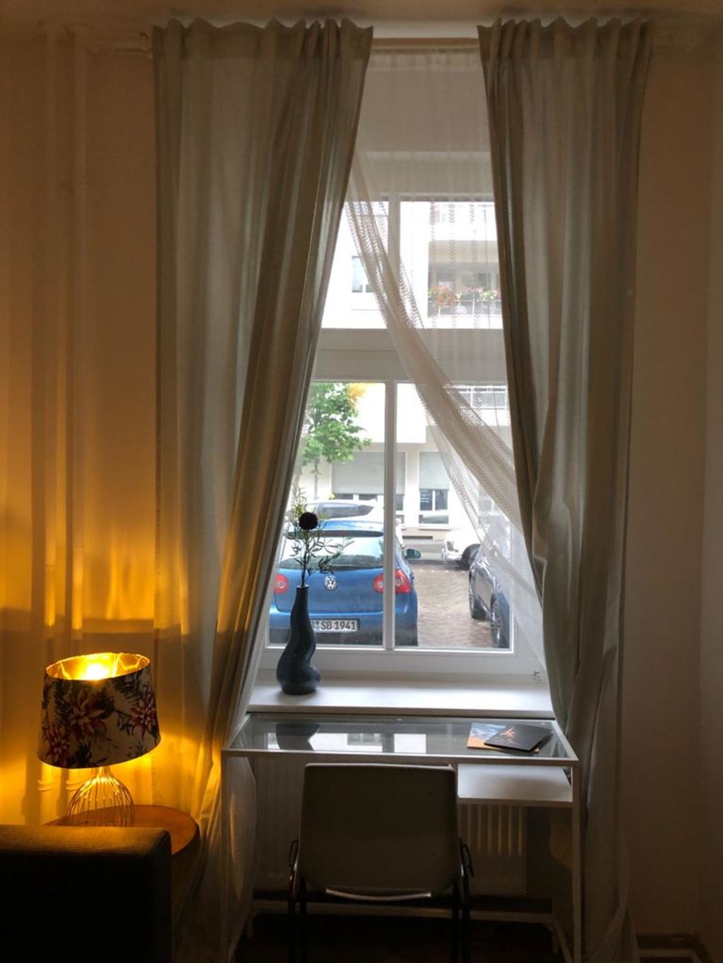 Rent 2 rooms apartment Berlin | Entire place | Berlin | Altbauwohnung auf Luxusniveau in sehr ruhiger Lage, nähe Schloss Bellevue und dem Plötzensee | Hominext