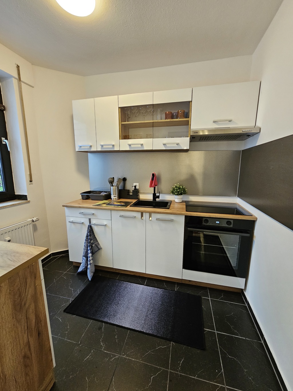 Miete 2 Zimmer Wohnung Köln | Ganze Wohnung | Köln | Maisonette Wohnung in toller Villenlage Köln Thielenbruch | Hominext