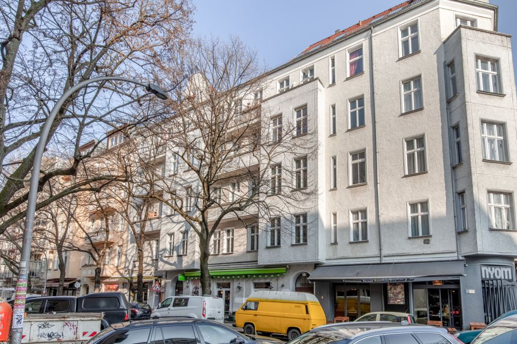 Miete 1 Zimmer Wohnung Berlin | Ganze Wohnung | Berlin | Wunderschöne vollmöblierte 2 Zimmer Wohnung direkt am Boxhagener Platz. | Hominext