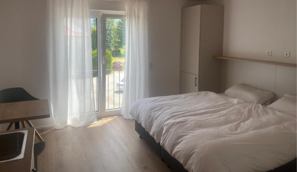 Rent 1 room apartment Lindau (Bodensee) | Entire place | Lindau (Bodensee) | Zentral gelegenes Studio | Hominext