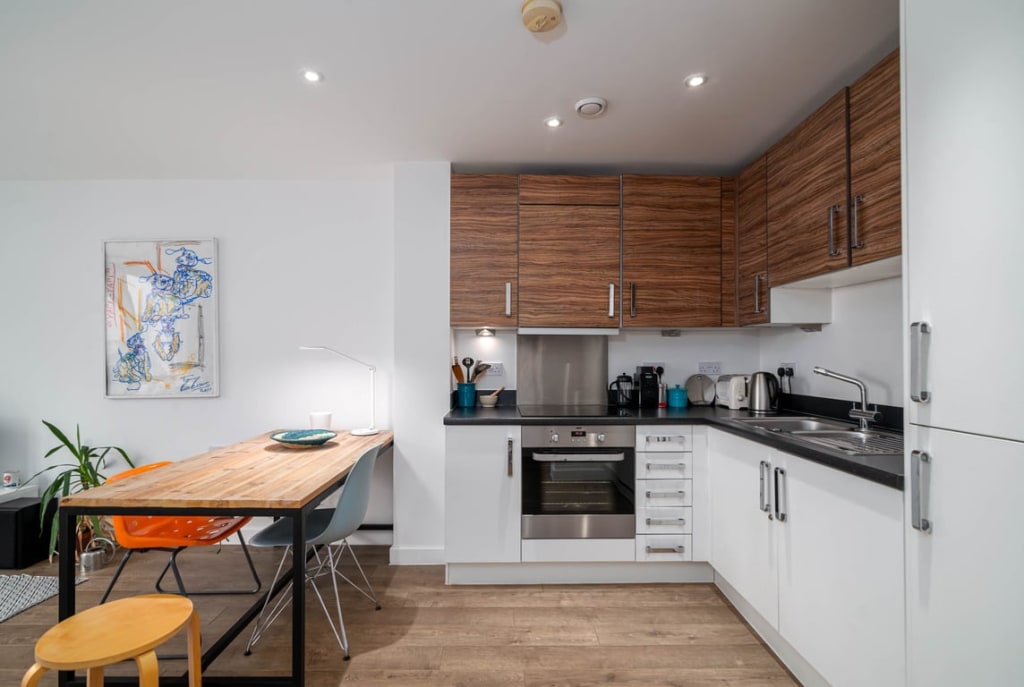 flat 303, Moro Apartments, 22 New Festival Avenue, London E14 6FT, UK