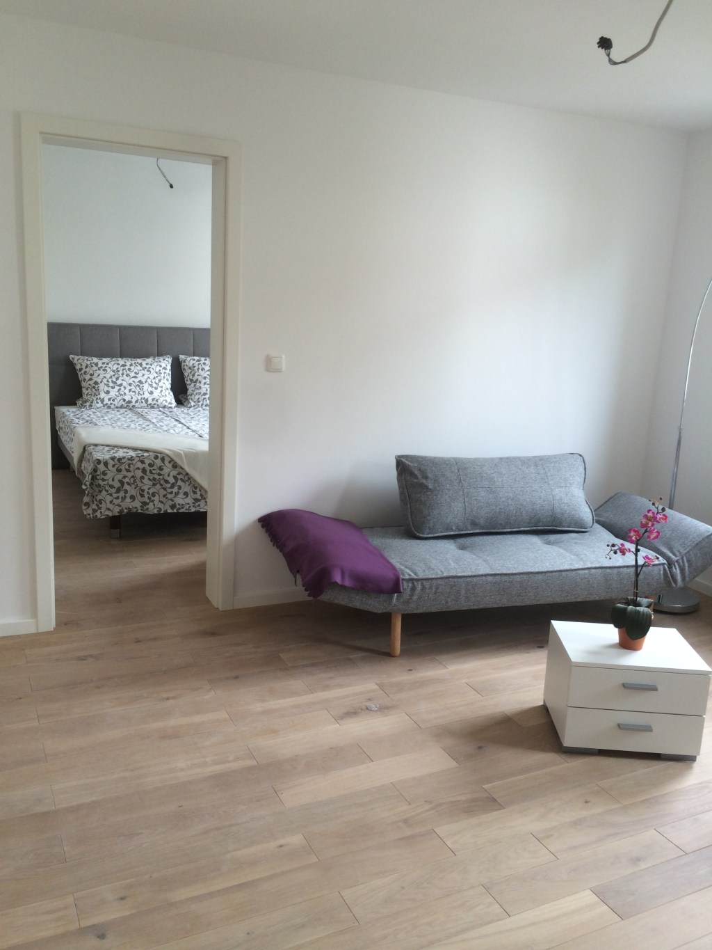 Miete 1 Zimmer Wohnung Neu-Isenburg | Ganze Wohnung | Neu-Isenburg | Modern eingerichtetes Apartment mit Gartennutzung | Hominext