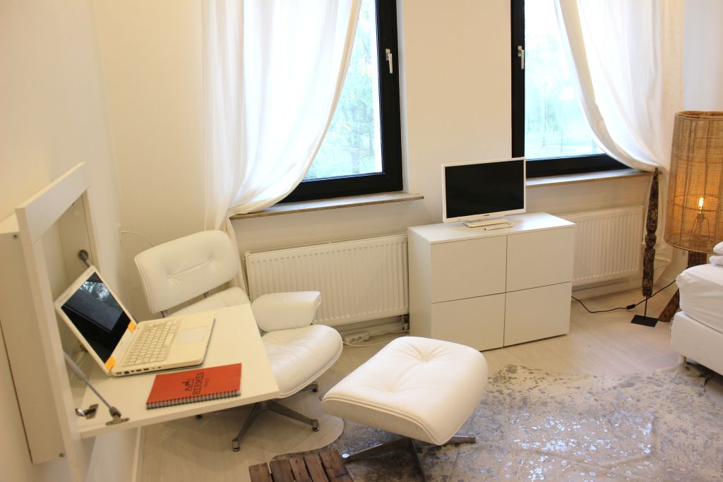 Miete 1 Zimmer Wohnung Köln | Studio | Köln | Co-Living : Wohnen wie im Hotel ! Boho-Style | Modernes möbliertes Zimmer in Köln - Neuehrenfeld ! | Hominext