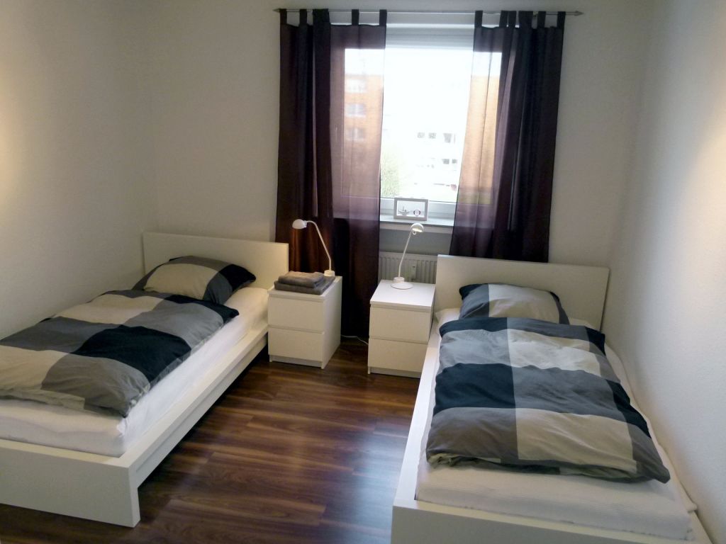 Rent 2 rooms apartment Cuxhaven | Entire place | Cuxhaven | Strandnahe Traumwohnung - modern und voll ausgestattet für max. 4 Personen 2012 komplett saniert | Hominext