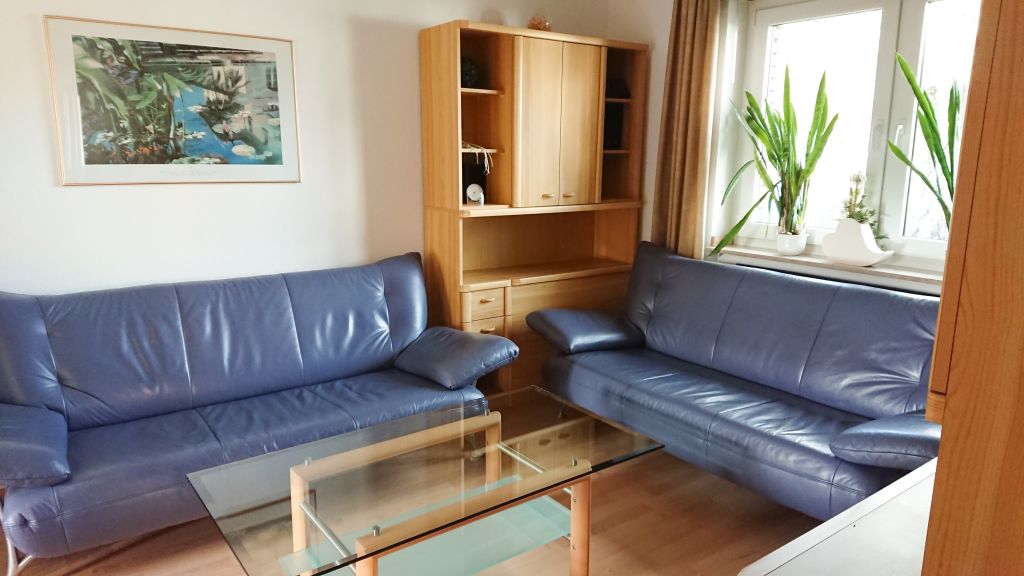 Rent 2 rooms apartment Duisburg | Entire place | Duisburg | Ferienhaus in guter Wohnlage mit hervorragender Anbindung | Hominext