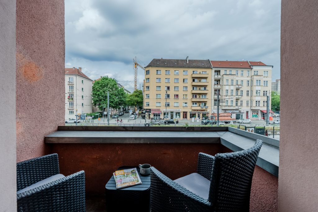 Miete 1 Zimmer Wohnung Berlin | Ganze Wohnung | Berlin | Sophistizierte Einfachheit: Stilvolles 2-Zimmer-Apartment mit Balkon | Hominext