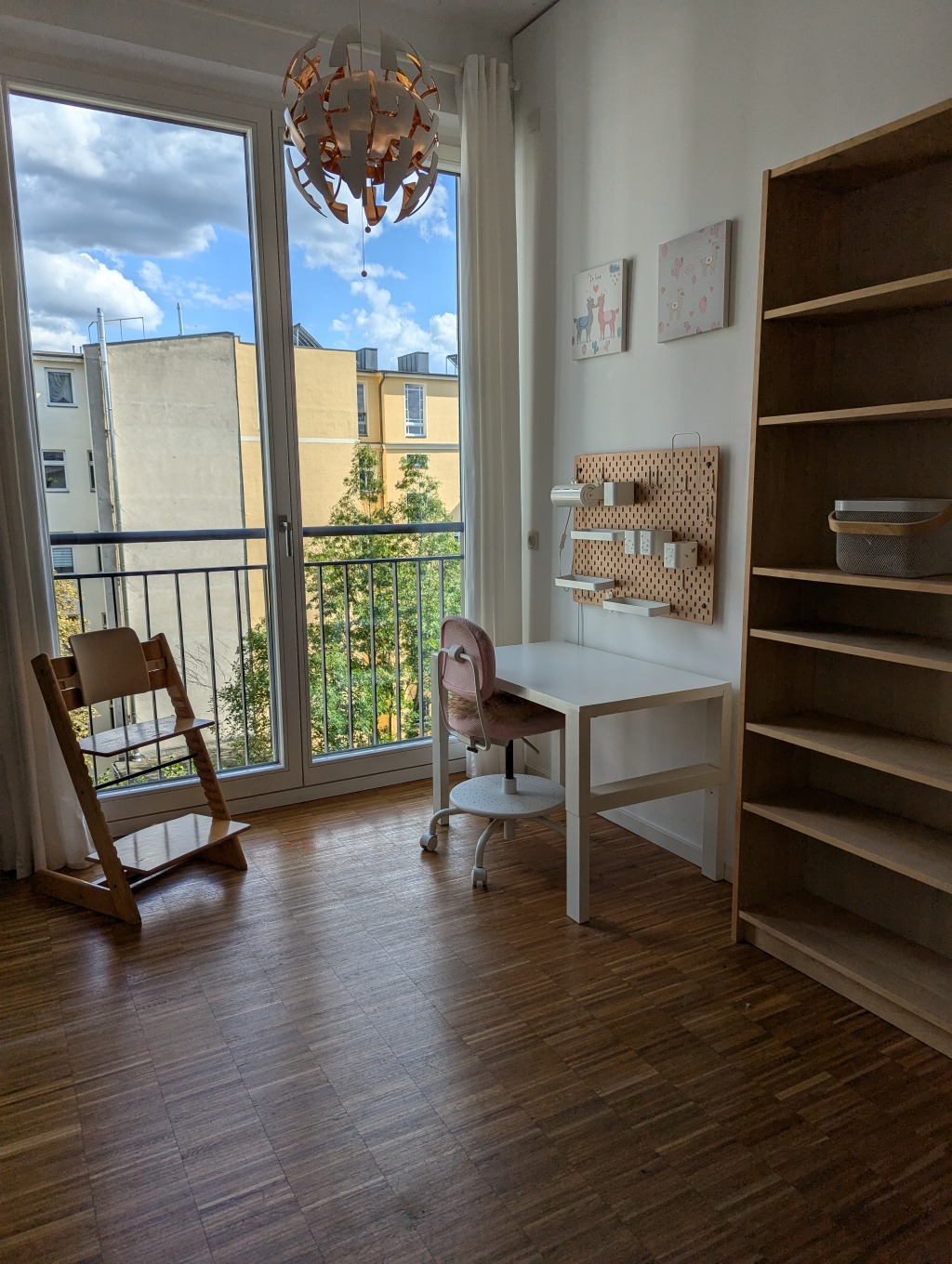 Rent 3 rooms apartment Berlin | Entire place | Berlin | Großzügige möblierte 4-Zimmer-Wohnung im trendigen Friedrichshain-Kreuzberg | Hominext