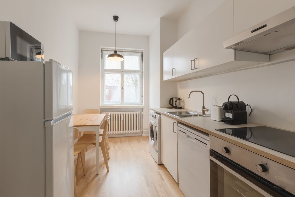 Rent 3 rooms apartment Berlin | Studio | Berlin | Private Room in Friedrichshain, Berlin | Hominext