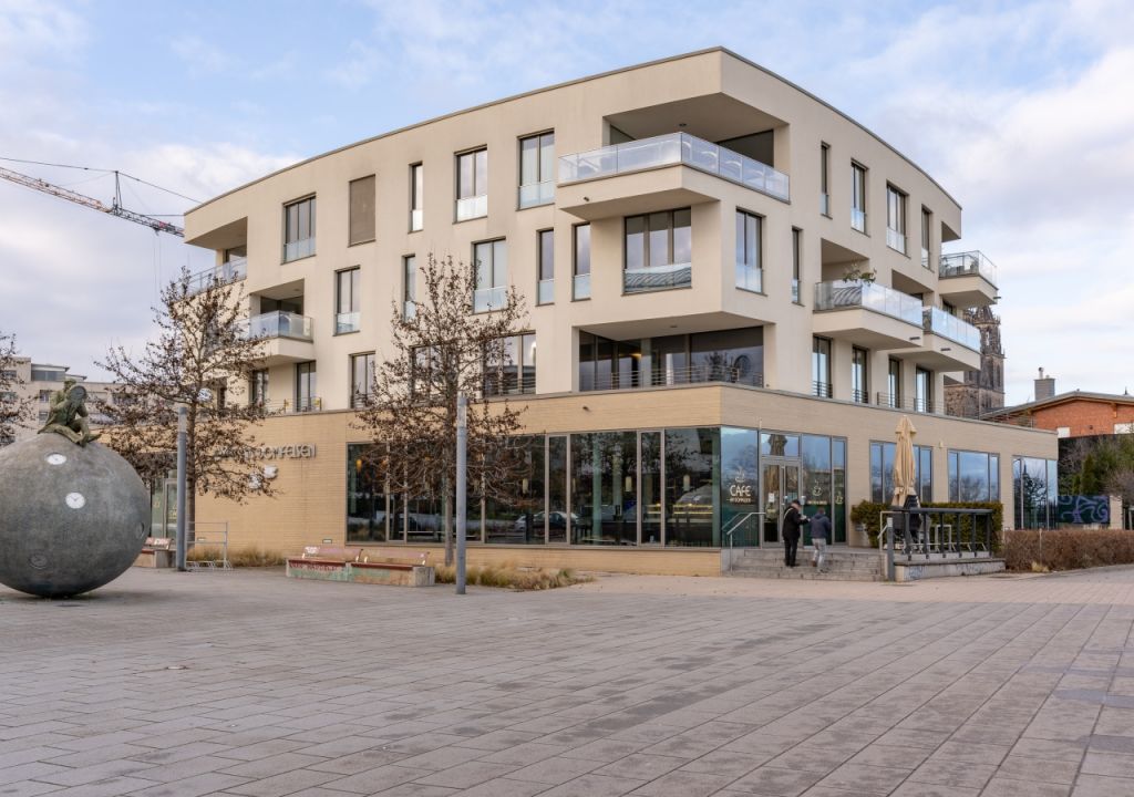 Miete 1 Zimmer Wohnung Magdeburg | Ganze Wohnung | Magdeburg | Magdeburg Breiter Weg Suite mit Balkon | Hominext