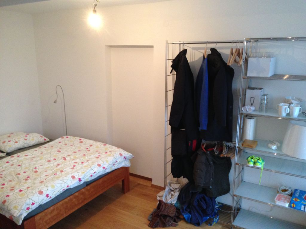 Miete 1 Zimmer Wohnung Stuttgart | Ganze Wohnung | Stuttgart | 1-Zimmer-Apartment mit wundervoller Aussicht und direkter Anbindung an die U5/U6/U7 | Hominext