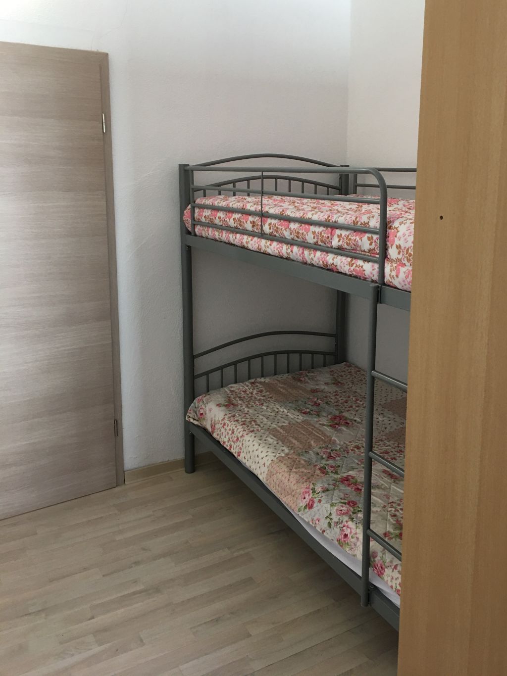 Miete 2 Zimmer Wohnung Freiberg | Ganze Wohnung | Freiberg | WHG 4, Buchstraße 14 09599 Freiberg | Hominext