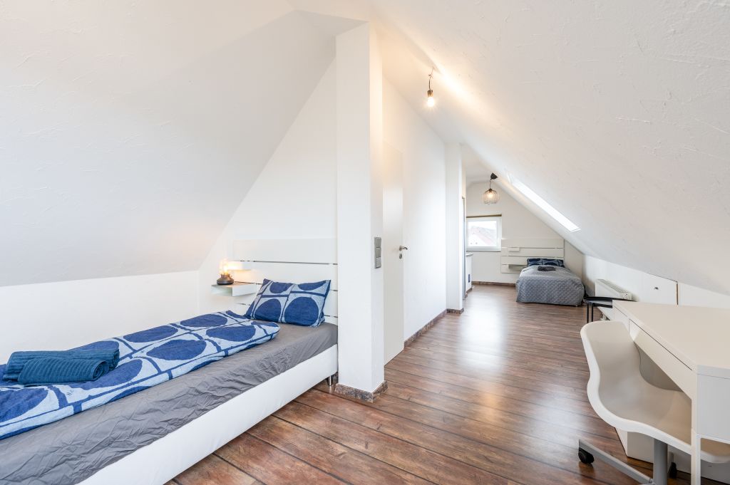 Miete 2 Zimmer Wohnung Böblingen | Ganze Wohnung | Böblingen | Exclusive 3,5-Zimmer Maisonettewohnung I Familie I TOP-Location I Homeoffice | Hominext