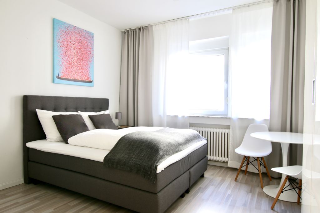 Miete 1 Zimmer Wohnung Köln | Ganze Wohnung | Köln | 1-Zimmer Apartment am Friesenplatz | Hominext