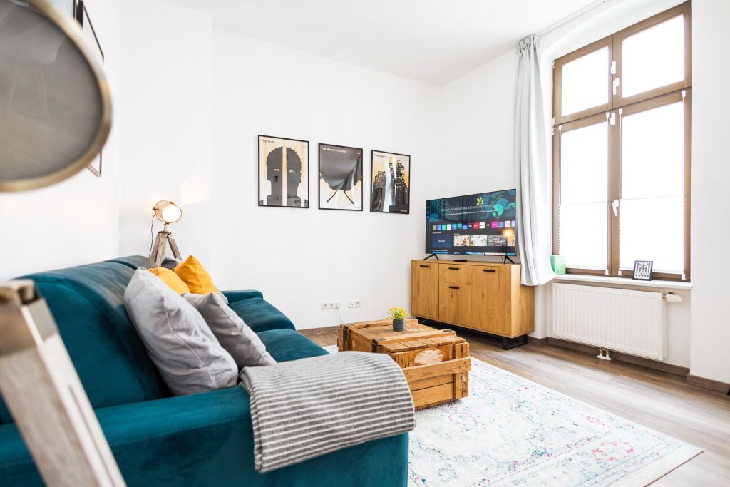 Rent 1 room apartment Halle (Saale) | Entire place | Halle (Saale) | Apartment am neuen Theater | Suite 1 | Altstadt | Küche | 55qm | 4 P | | Hominext