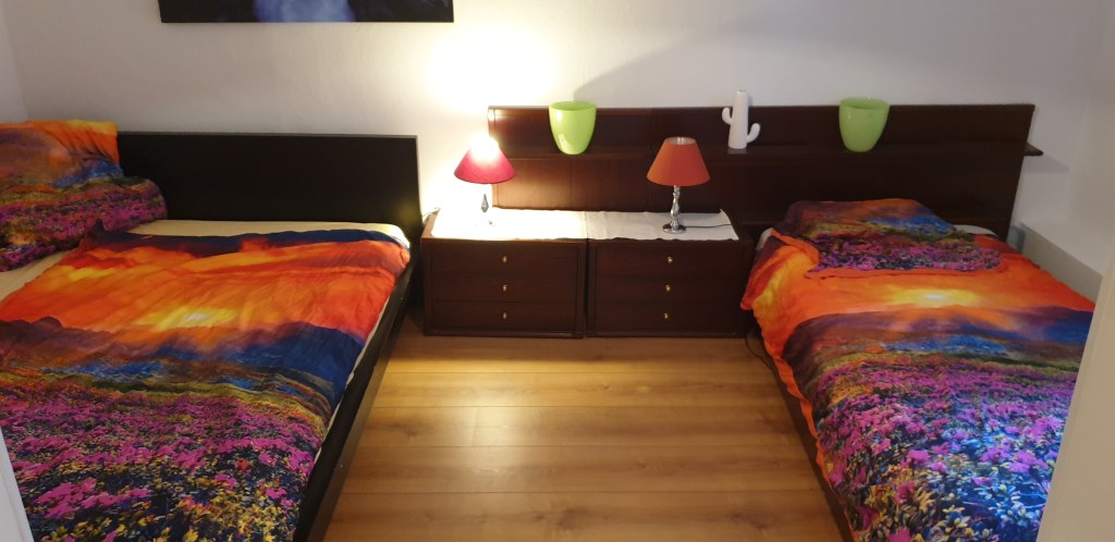 Rent 3 rooms apartment Bonn | Entire place | Bonn | Stilvolle Wohnung im Zentrum von Bonn | Hominext