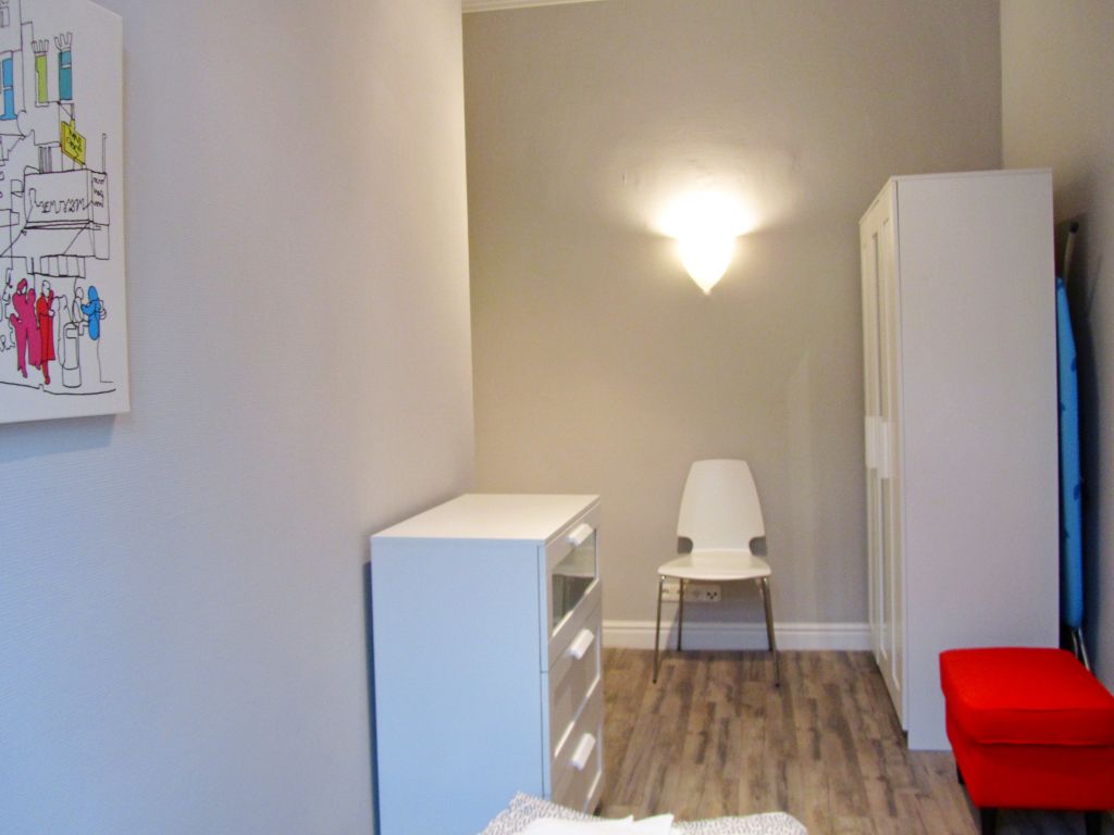 Rent 2 rooms apartment Frankfurt am Main | Entire place | Frankfurt am Main | Im Herzen von Gallusviertel | Hominext