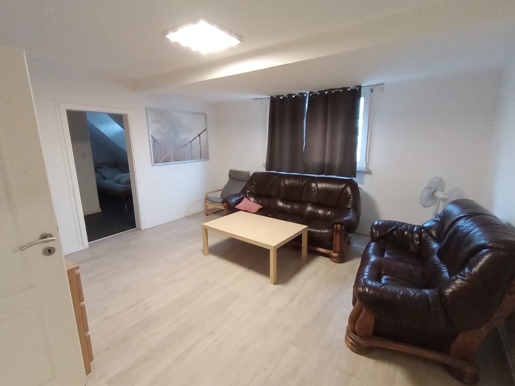 Rent 3 rooms apartment Duisburg | Entire place | Duisburg | Große Helle 4 Zimmer | Hominext