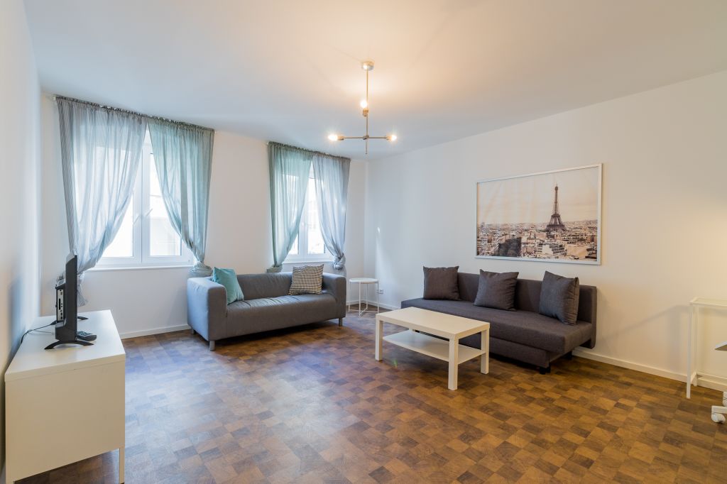 Miete 1 Zimmer Wohnung Berlin | Ganze Wohnung | Berlin | Große 2 Zimmer Wohnung mit Balkon direkt am Hermannplatz | Hominext