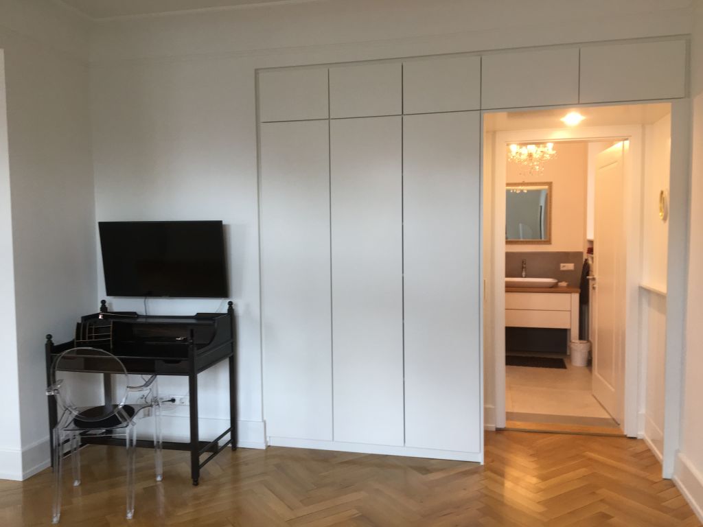 Rent 1 room apartment Baden-Baden | Entire place | Baden-Baden | Stilvolle Wohnung in schöner Villa mit parkähnlichem Garten | Hominext