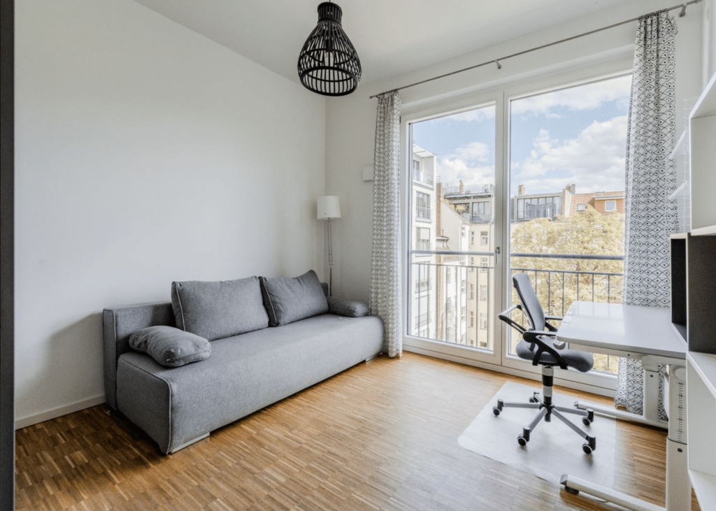 Rent 3 rooms apartment Berlin | Entire place | Berlin | Großzügige möblierte 4-Zimmer-Wohnung im trendigen Friedrichshain-Kreuzberg | Hominext