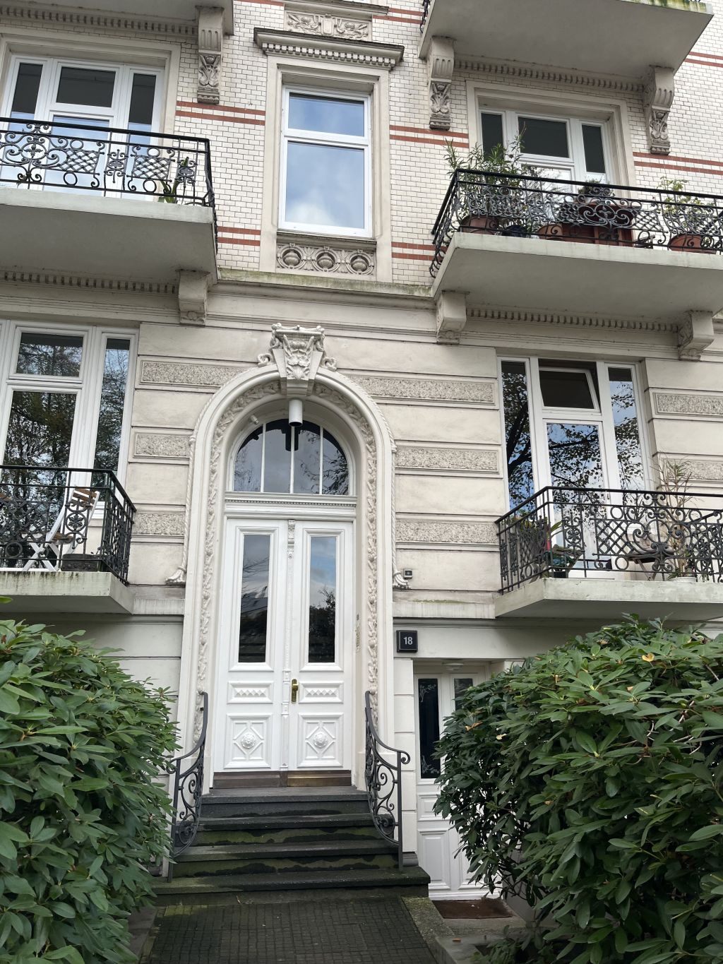 Miete 2 Zimmer Wohnung Hamburg | Ganze Wohnung | Hamburg | Apartment an der Alster | Hominext