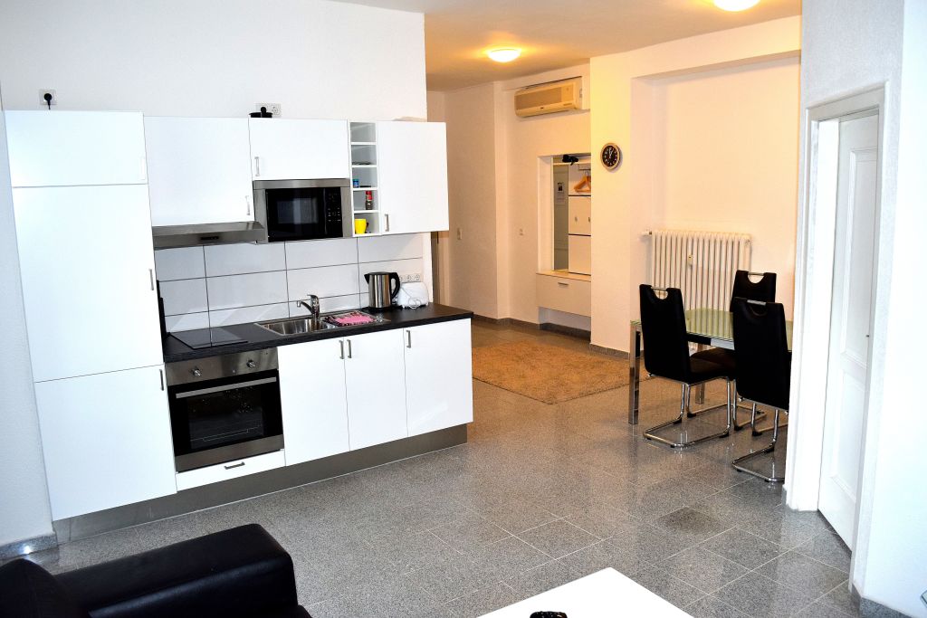 Rent 2 rooms apartment Schweinfurt | Entire place | Schweinfurt | Schick und modern Wohnen in Schweinfurt | Hominext