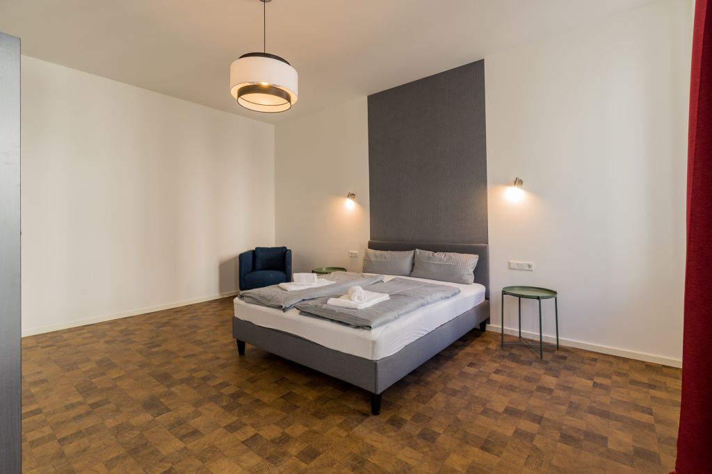 Miete 1 Zimmer Wohnung Berlin | Ganze Wohnung | Berlin | Große 2 Zimmer Wohnung mit Balkon direkt am Hermannplatz | Hominext