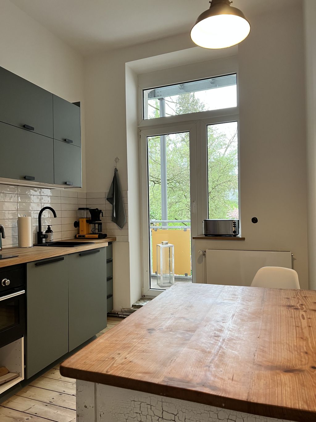 Rent 1 room apartment Hannover | Entire place | Hannover | Zentrale Altbau-Wohnung mit Charme | Hominext