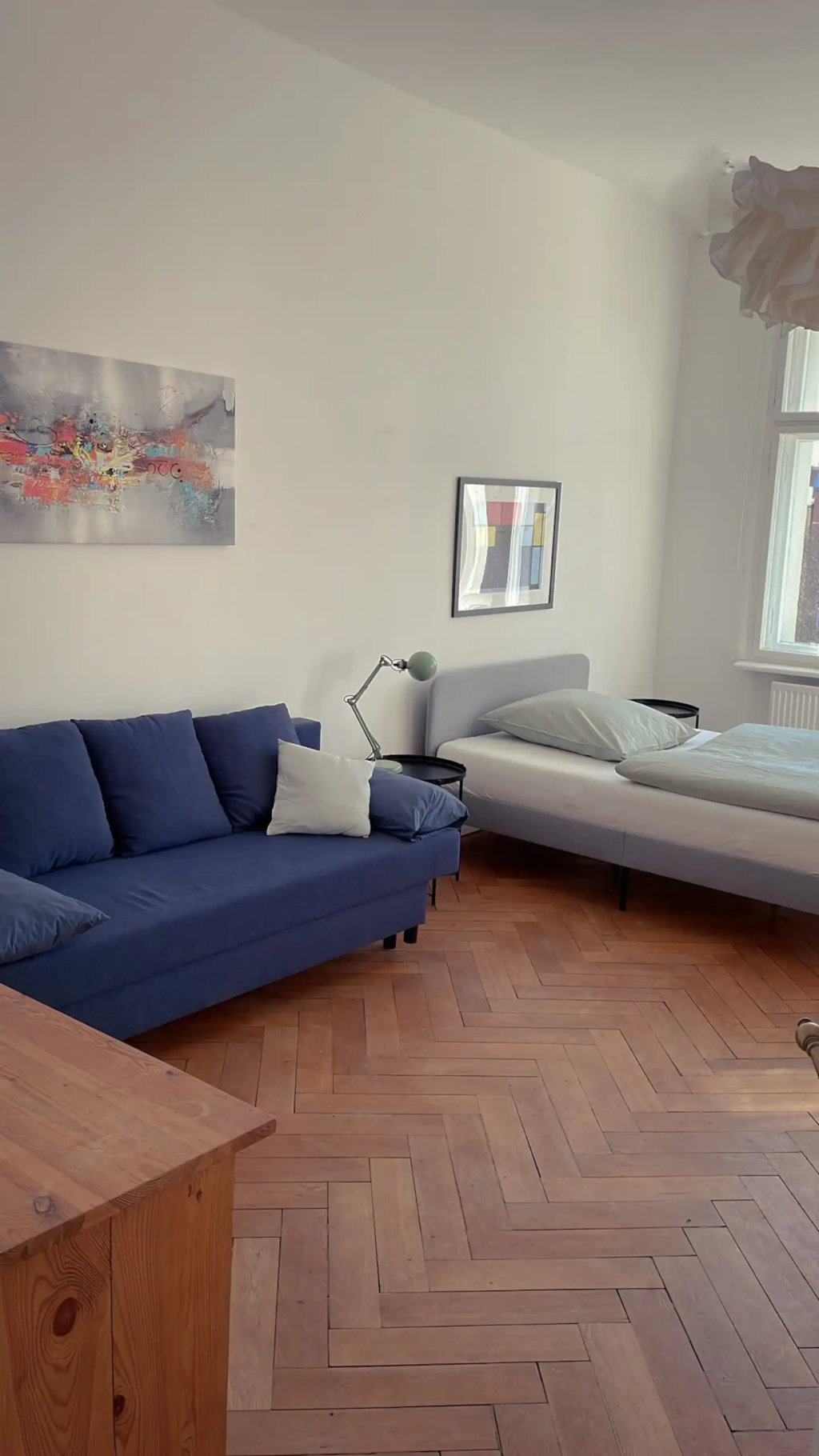 Rent 3 rooms apartment Berlin | Entire place | Berlin | 3 bedroom furnished luxury apartment close to the underground station!! | Hominext