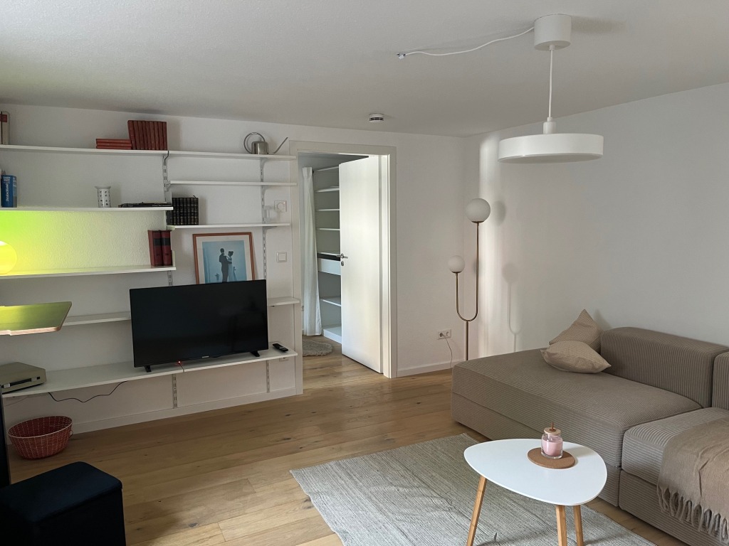 Rent 1 room apartment Jena | Entire place | Jena | Arbeiten und schön wohnen im Herzen von Jena | Hominext