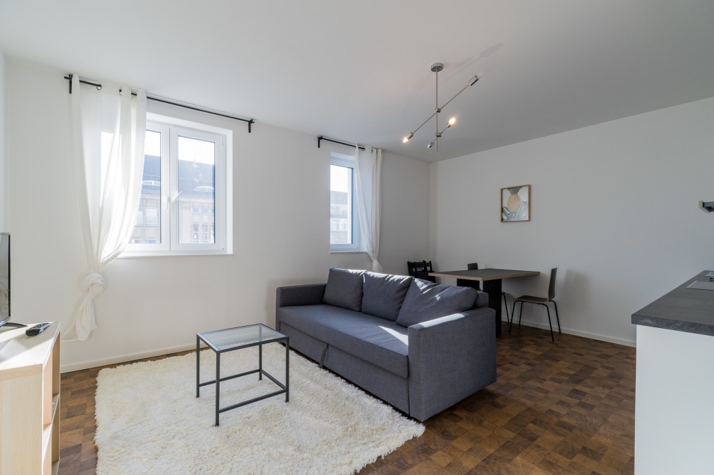 Miete 1 Zimmer Wohnung Berlin | Ganze Wohnung | Berlin | Tolle 2 Zimmer Wohnung mit Balkon direkt am Hermannplatz | Hominext