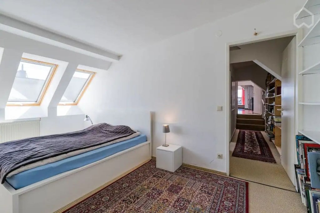 Rent 2 rooms apartment Berlin | Entire place | Berlin | Schöne helle Wohnung in trendiger Gegend direkt an einem ruhigen Park in Berlin/Deutschland | Hominext