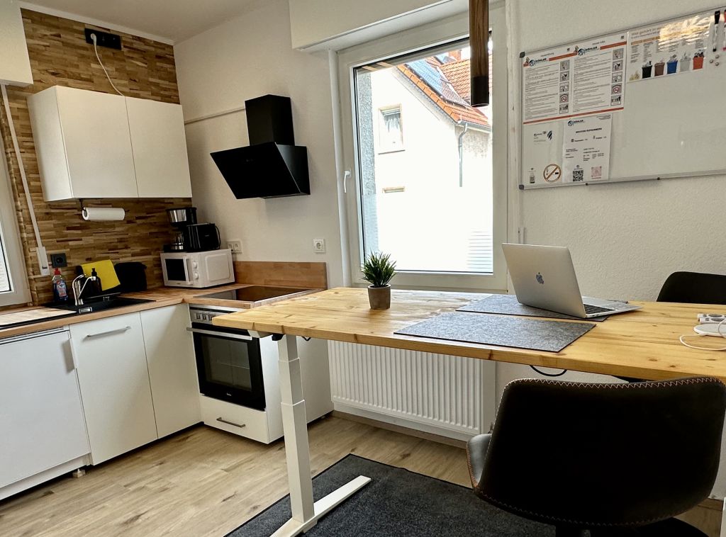 Miete 1 Zimmer Wohnung Biebesheim am Rhein | Ganze Wohnung | Biebesheim am Rhein | Kleines Apartment mit 1 Schlafzimmer und Arbeitsplatz | Hominext