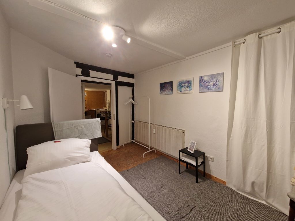 Rent 2 rooms apartment Marburg | Entire place | Marburg | Apartment für 2 Personen (WG geeignet) | Hominext