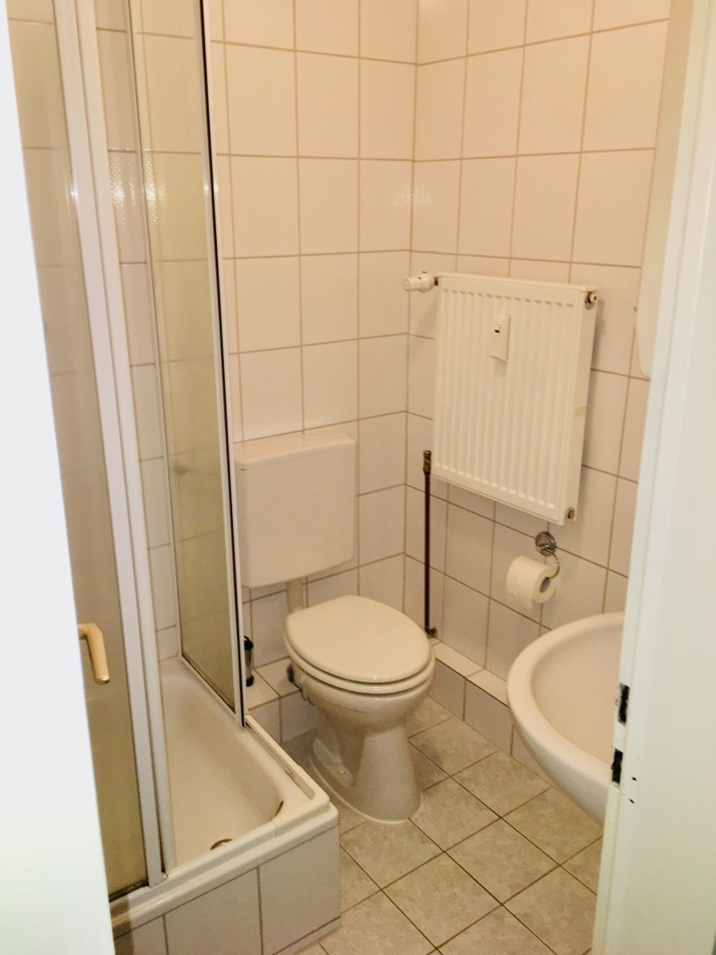 Rent 1 room apartment Bad Homburg vor der Höhe | Entire place | Bad Homburg vor der Höhe | Schönes Apartment am Kurpark | Hominext