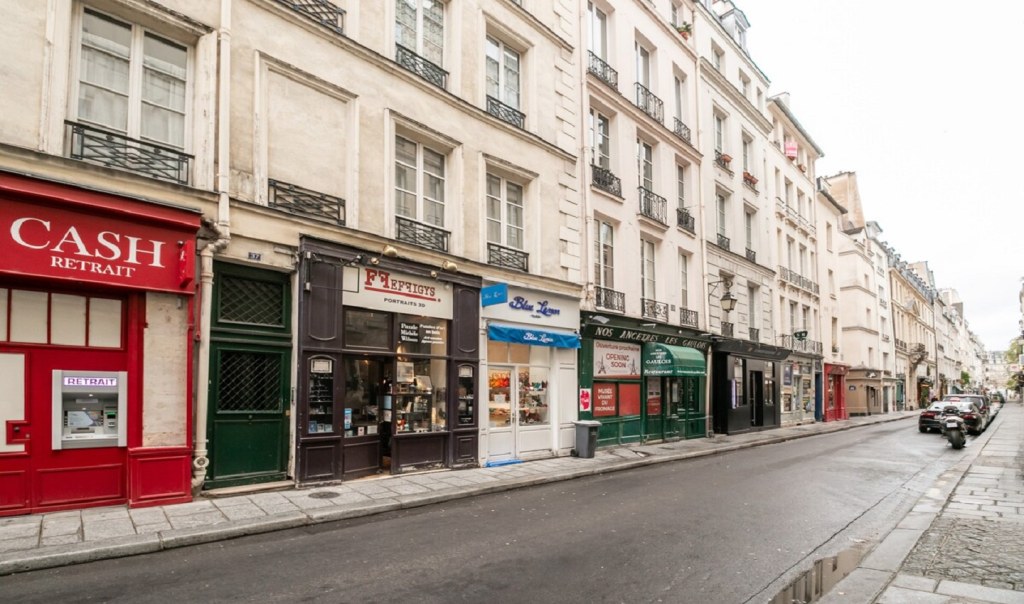 Rue Saint-Louis en l'Île