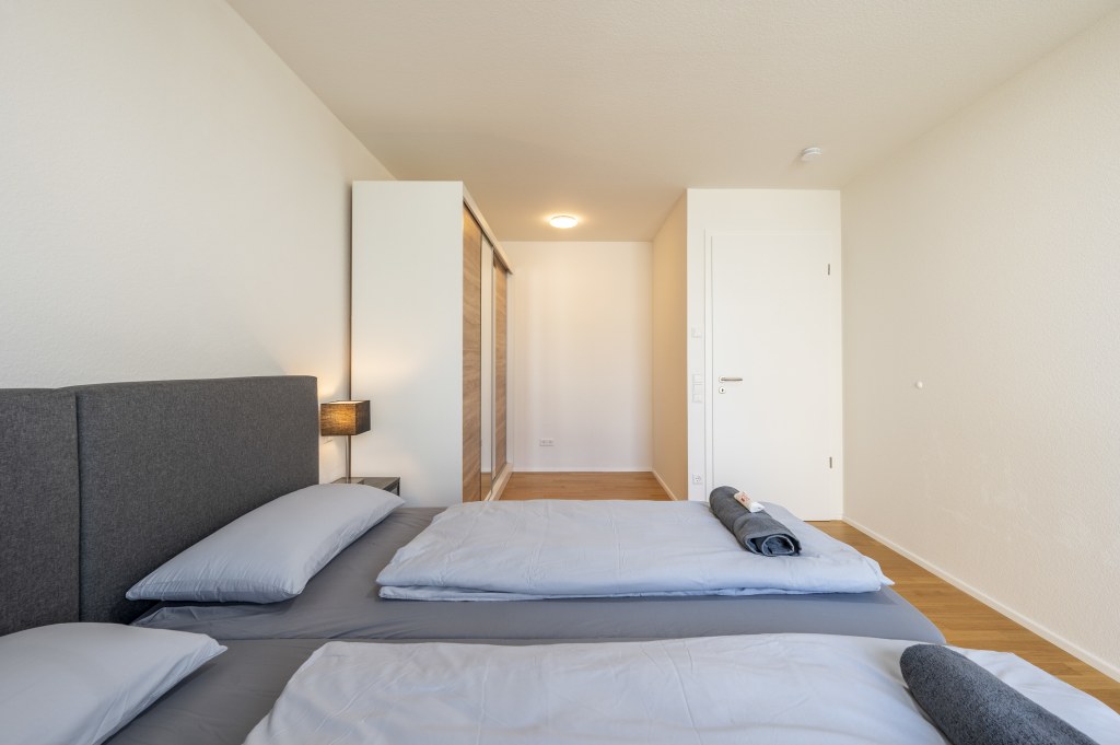 Rent 2 rooms apartment Holzgerlingen | Entire place | Holzgerlingen | EXQUIS 3-Zimmer Luxus Wohnung I Familien mit Haustier I Garten I Netflix I Homeoffice | Hominext