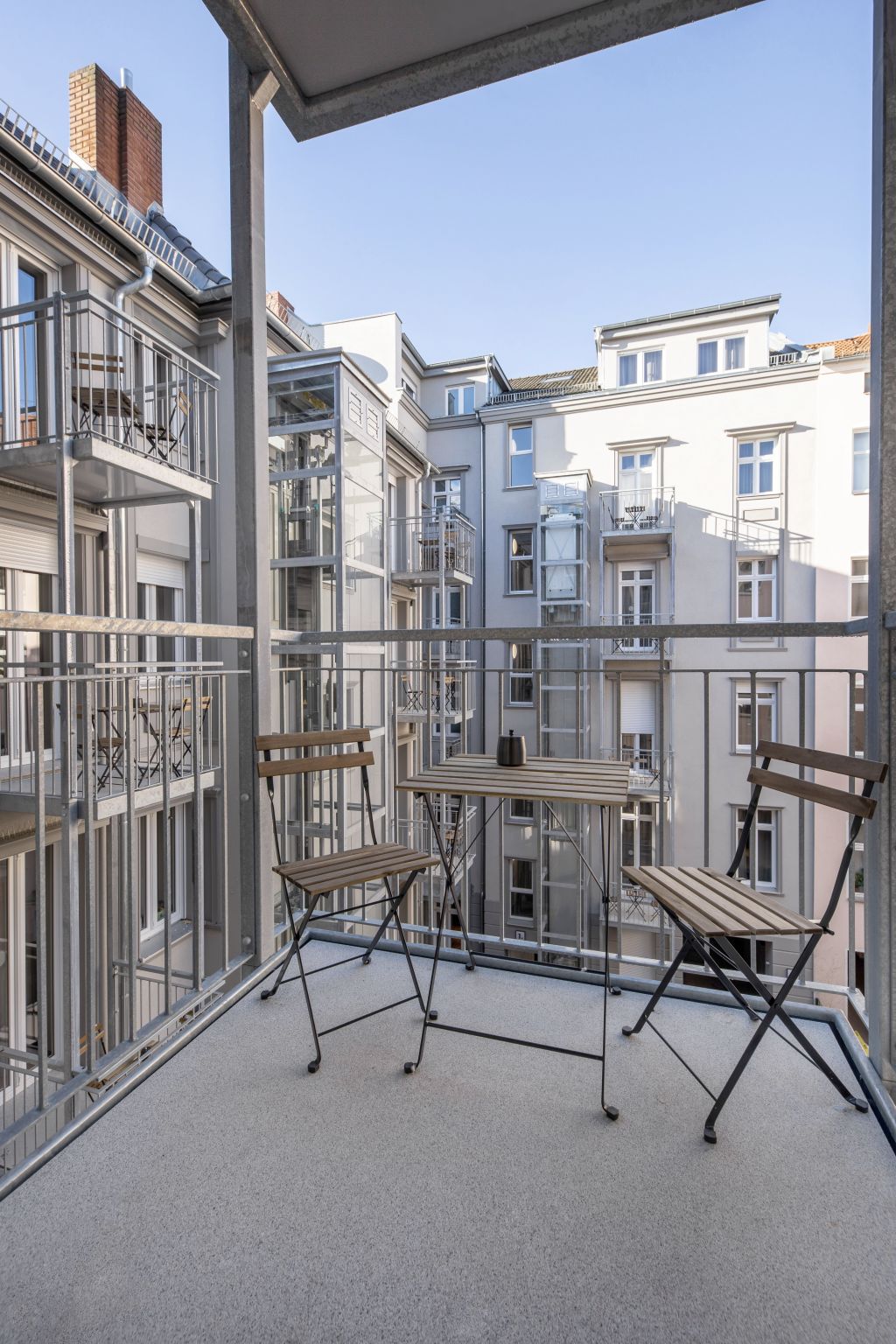 Rent 1 room apartment Berlin | Entire place | Berlin | Serviced Apartment in Berlin Mitte, Wedding mit Balkon | Hominext