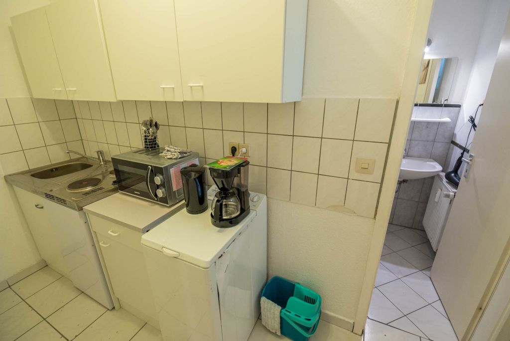 Rent 1 room apartment Saulheim | Entire place | Saulheim | 55 m² 2 Zimmer Monteurswohnung für 4 Personen | Hominext