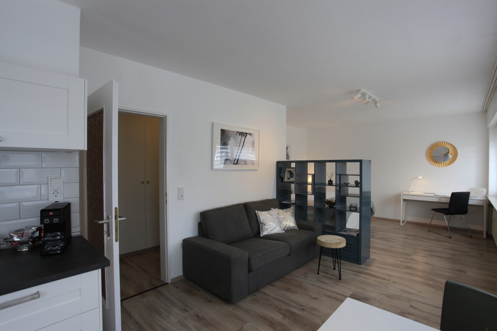 Miete 1 Zimmer Wohnung Leverkusen | Ganze Wohnung | Leverkusen | Helles, modisches Apartment im Stadtzentrum von Leverkusen (nahe Hauptbahnhof, Parkplatz optional) | Hominext