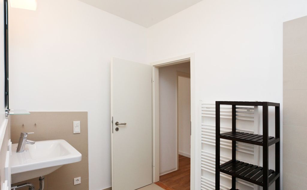 Rent 5 rooms apartment Frankfurt am Main | Studio | Frankfurt am Main | Privatzimmer in null, Frankfurt | Hominext